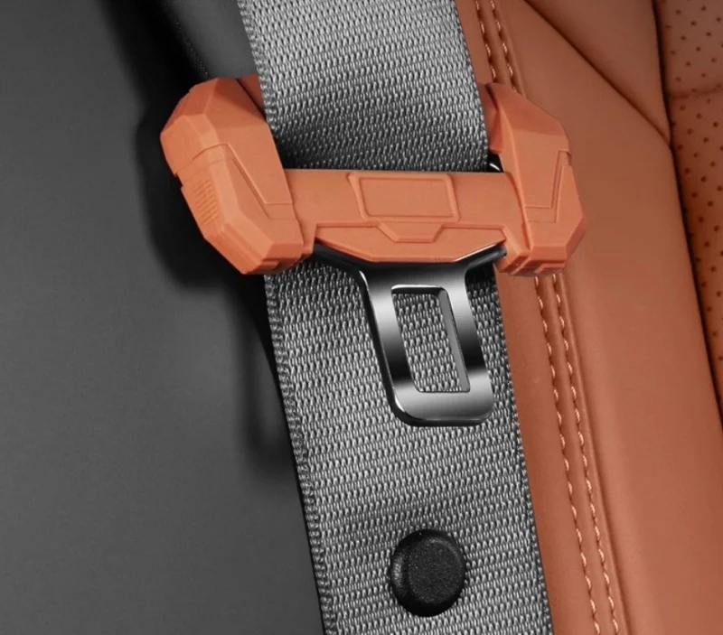 Travel Accessories Online Store - Spina per cintura di sicurezza per