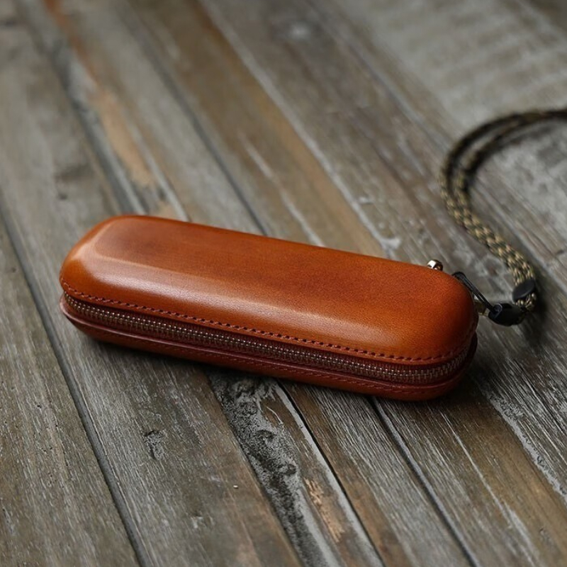 Custodia per occhiali in pelle - Travel Accessories Display recensione e prezzo