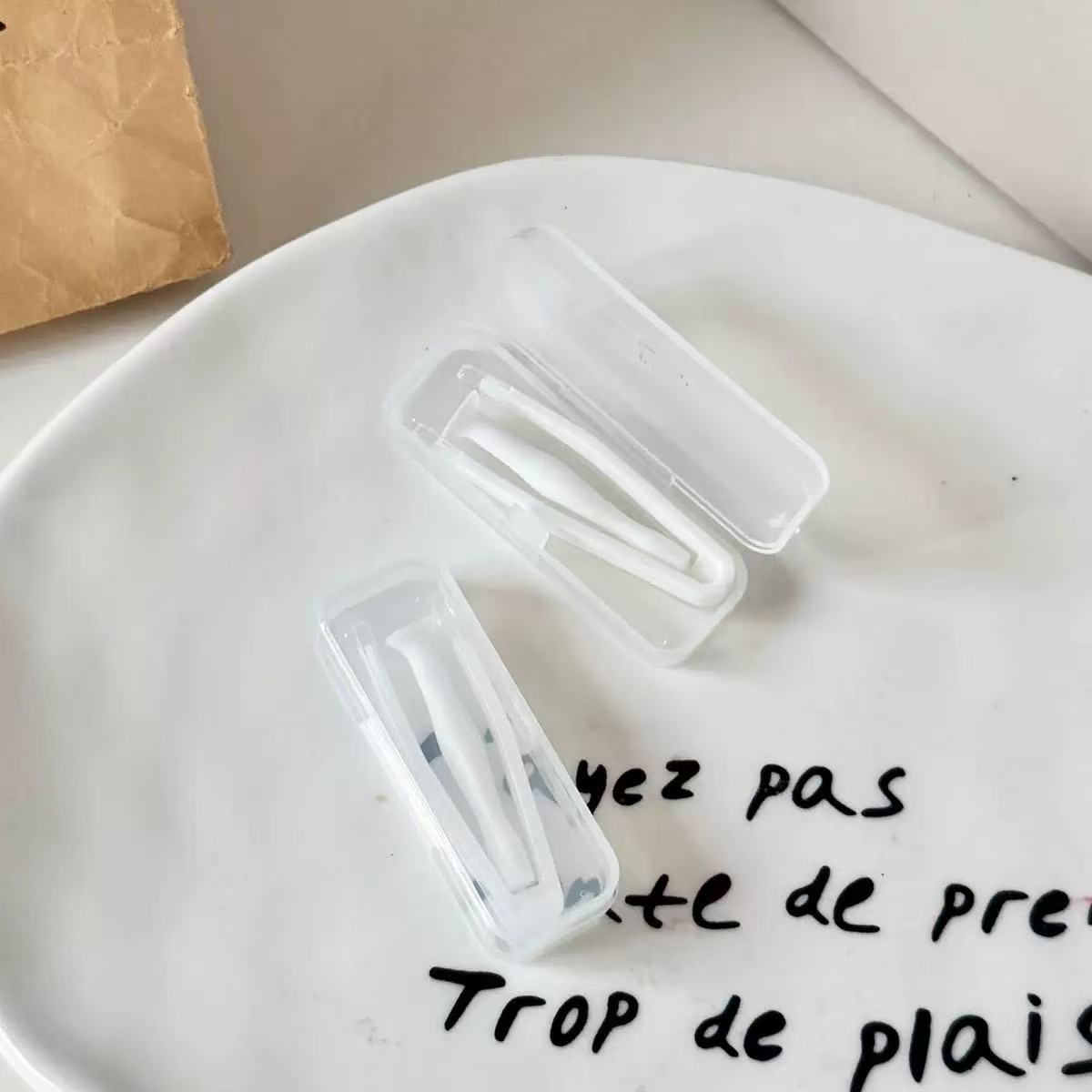 Set di Pinzette e Bastoncini a - Travel Accessories Gear recensione e prezzo