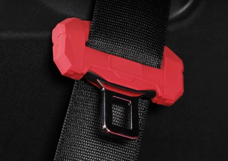 Spina per cintura di sicurezza - Travel Accessories Online Store recensione e prezzo